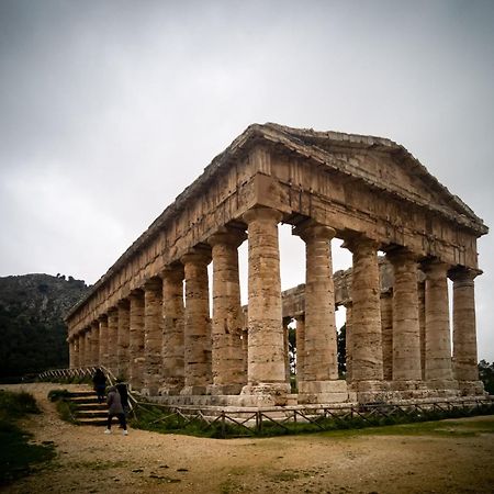 U Ventu Che Tira Casa Centro Storico Vicino Porto Wi Fi Villa Trapani Eksteriør billede
